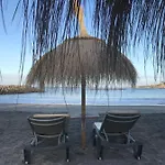 アパート Beautiful 2 Bedroom Vista Del Mar アデヘ