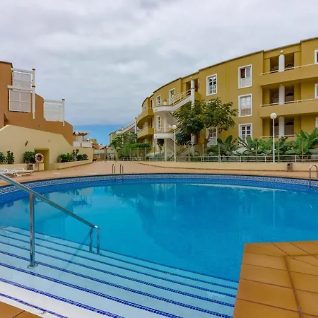 Beautiful 2 Bedroom Vista Del Mar 아파트