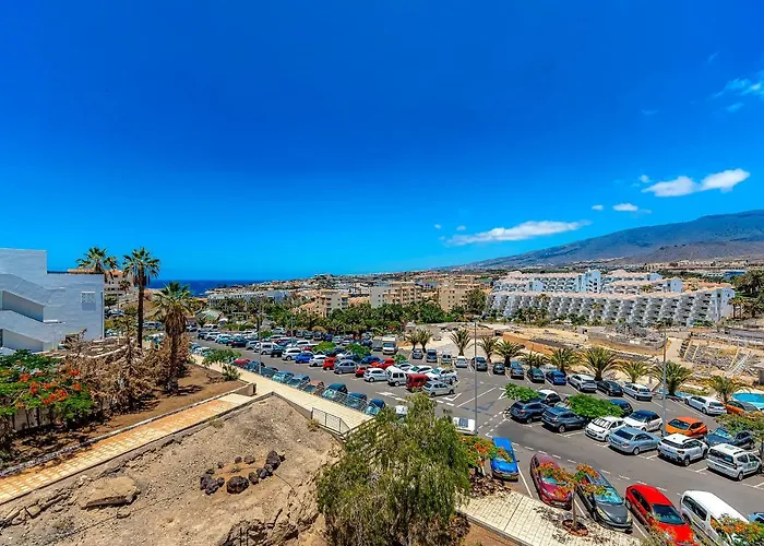 Beautiful 2 Bedroom Vista Del Mar アデヘ