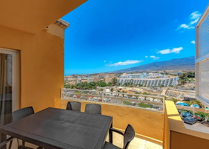 Beautiful 2 Bedroom Vista Del Mar Costa Adeje (Tenerife)