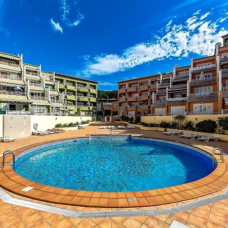 Beautiful 2 Bedroom Vista Del Mar Apartment